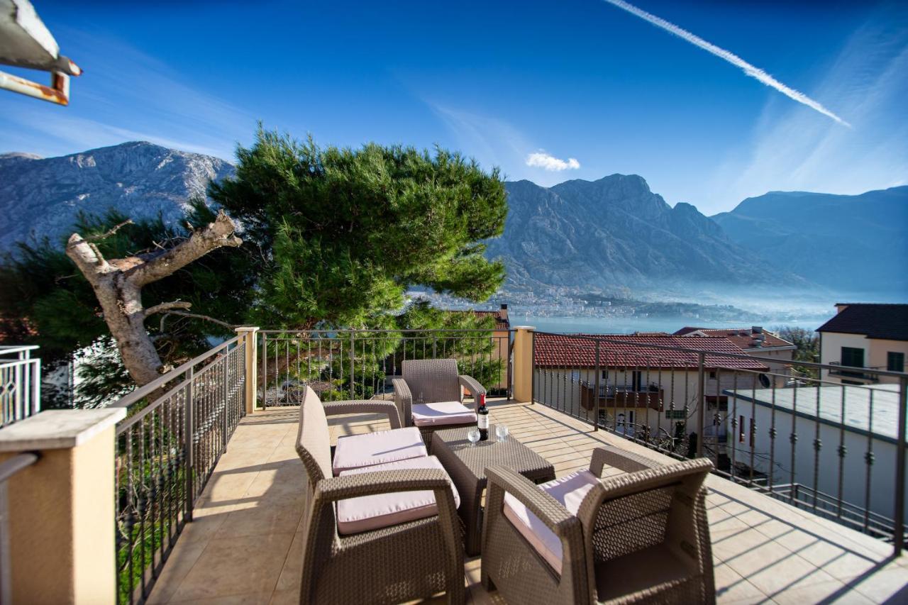 Ferienwohnung Lana Prčanj Exterior foto